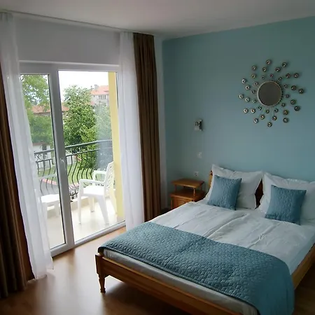 Ruja Guest house